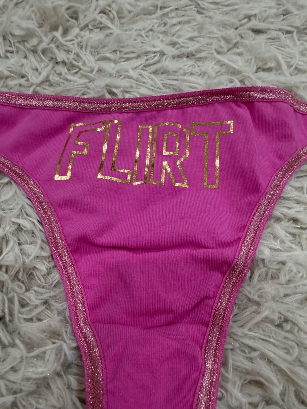 NWT Y2K VTG Victoria’s Secret PINK Foil Extra Low Rise Skinny Side Thong Small